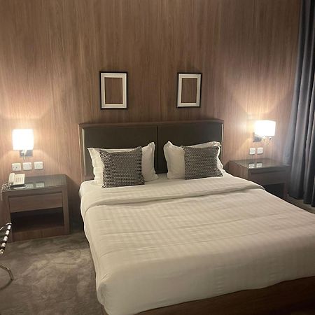 Land Walk Al Aqiq Aparthotel Riyadh Ngoại thất bức ảnh