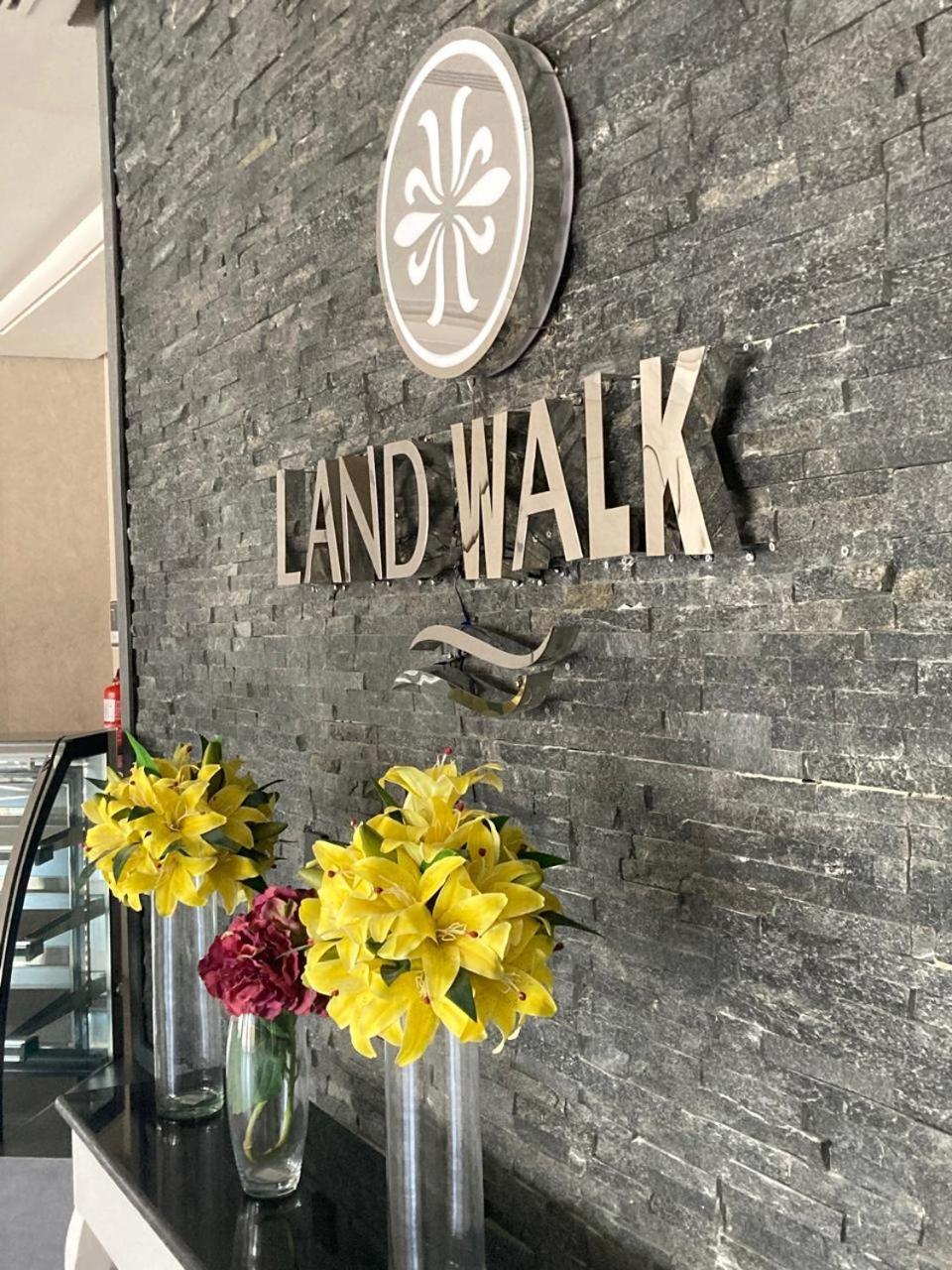 Land Walk Al Aqiq Aparthotel Riyadh Ngoại thất bức ảnh