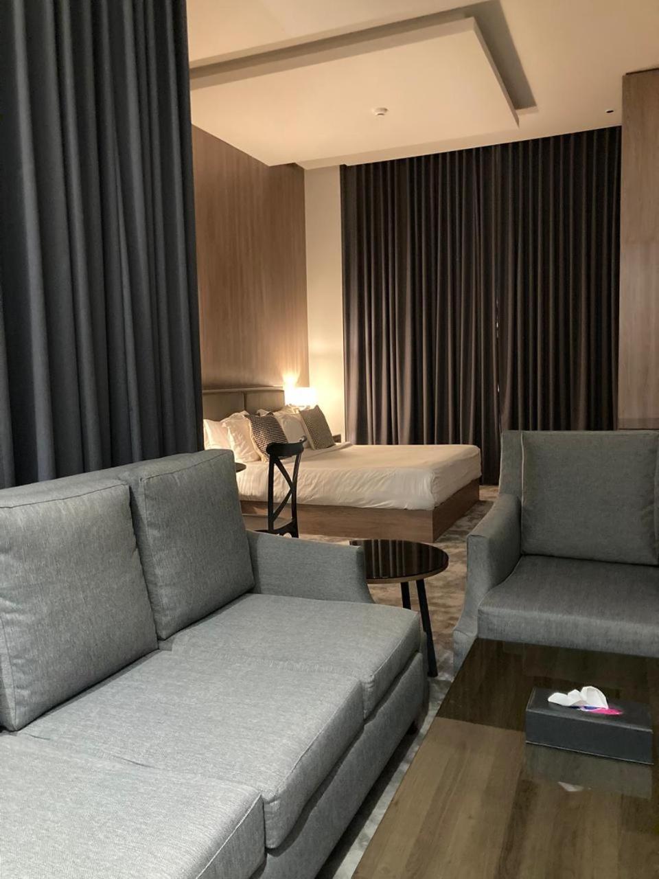 Land Walk Al Aqiq Aparthotel Riyadh Ngoại thất bức ảnh